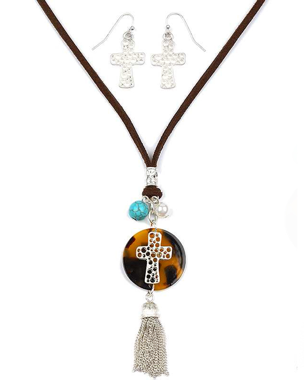CROSS AND TORTOISE AND TASSEL DROP NECKLACE SET