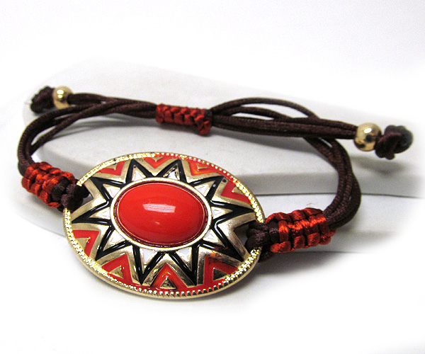 Metal oval designer style center oval acryl braided yarn bracelet