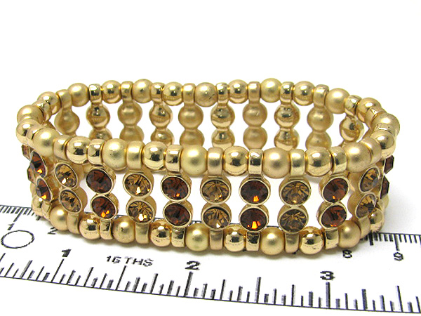 MULTI CRYSTAL AND ROUND METAL STRETCH BRACELET