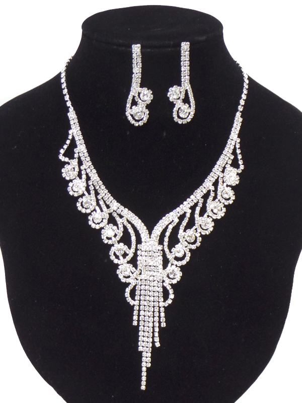 V shape drop rhinsetone necklace set 