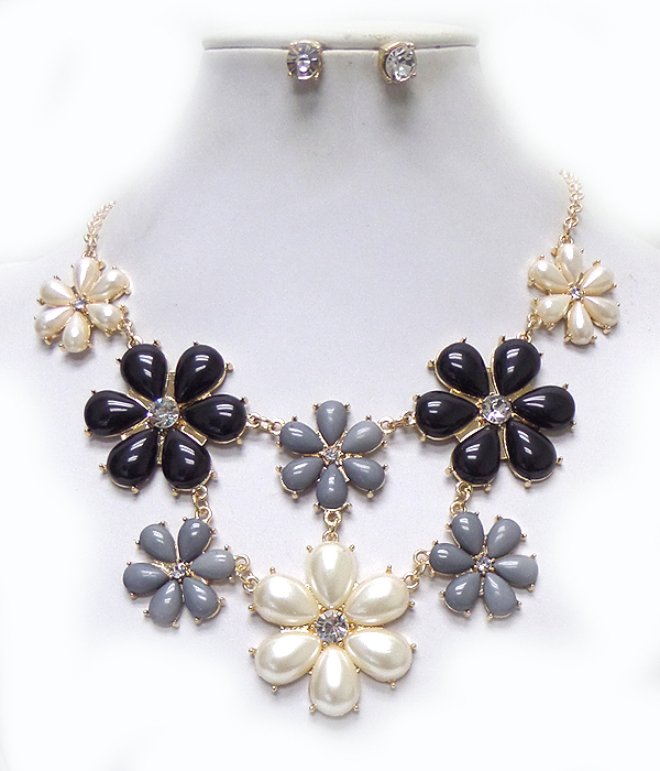 Multi crystal flower link bib necklace set