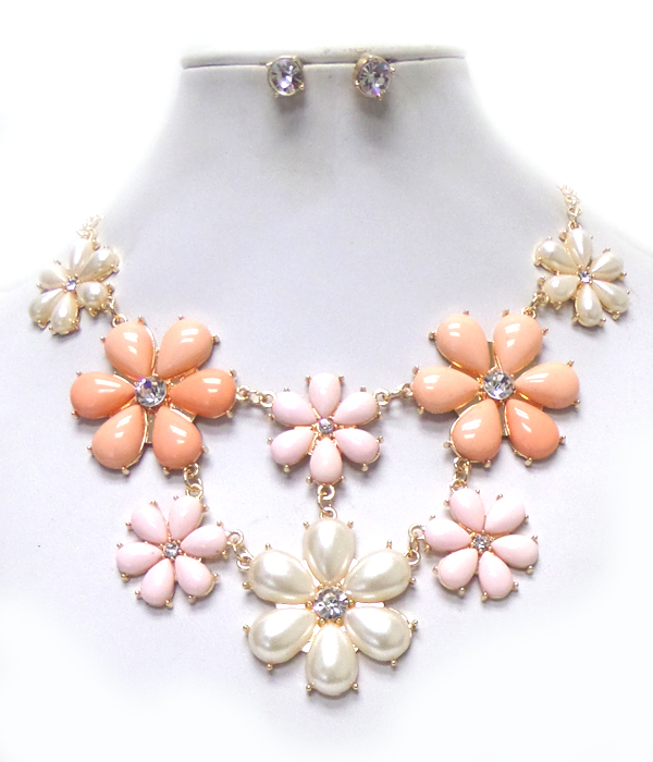 Multi crystal flower link bib necklace set