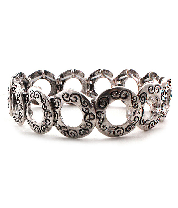 TEXTURED MULTI RING STRETCH BRACELET