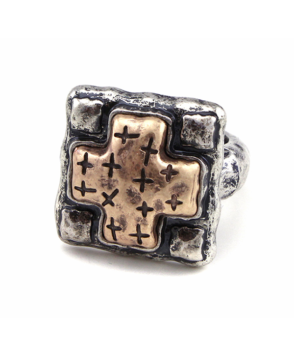 VINTAGE METAL CROSS STRETCH RING