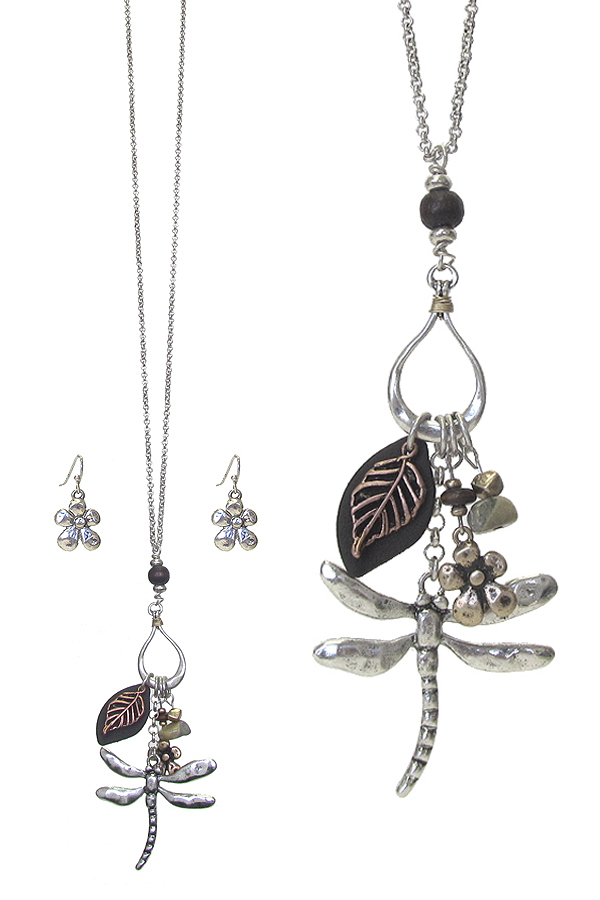 Dragonfly charm pendant necklace set