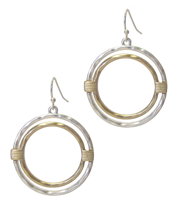 DOUBLE HOOP EARRING