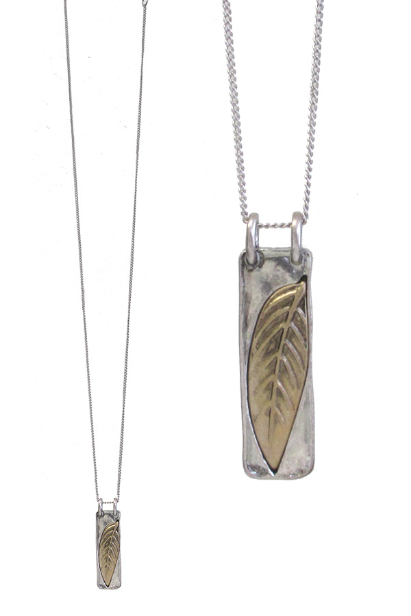 METAL BAR PENDANT LONG NECKLACE - FEATHER