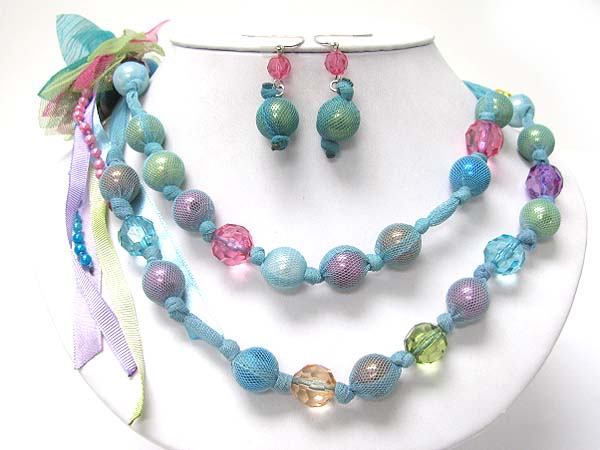 Fabric mesh wrapped glassbeads necklace set