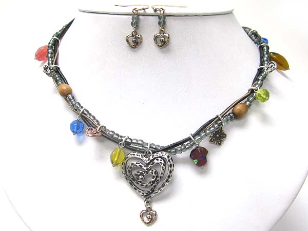 Antique style multi beads and heart dangle necklace set