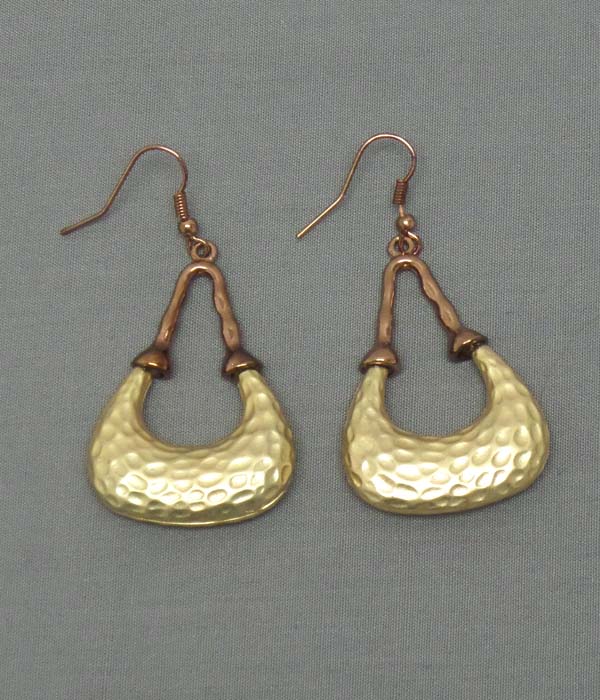 Hammered and liquid metal designer style earring