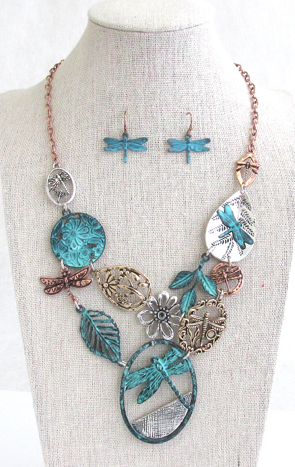 GARDEN THEME MULTI CHARM LINK BIB NECKLACE SET - DRAGONFLY