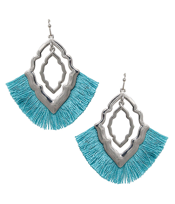 QUATREFOIL FAN TASSEL EARRING