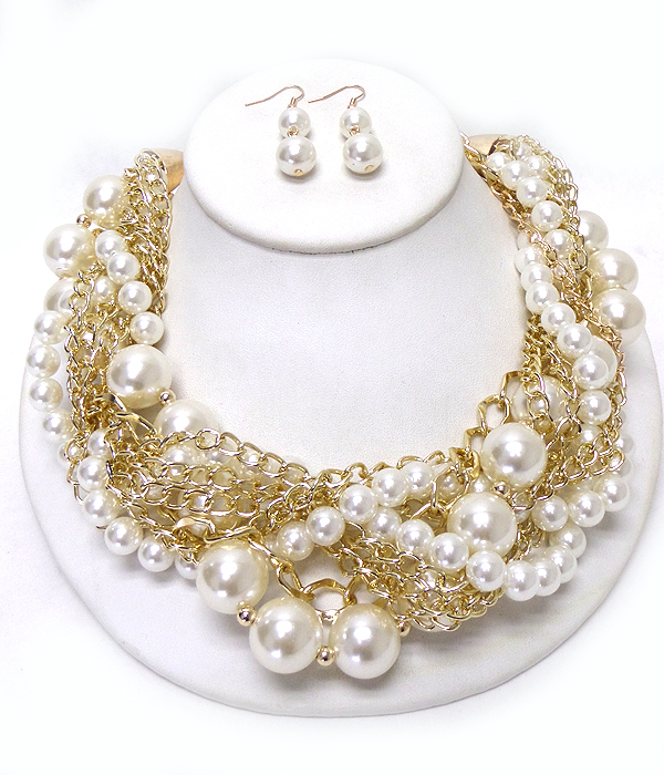 Thick chain braided and pearl necklace set