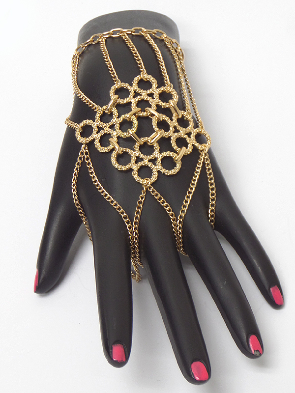 Multi chains with linked circles bracelet ring set