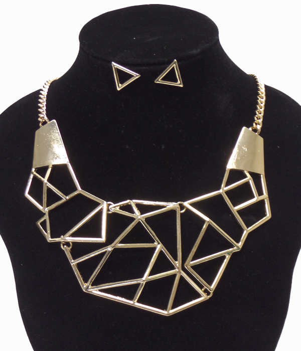 Open casting cut out metal necklace set