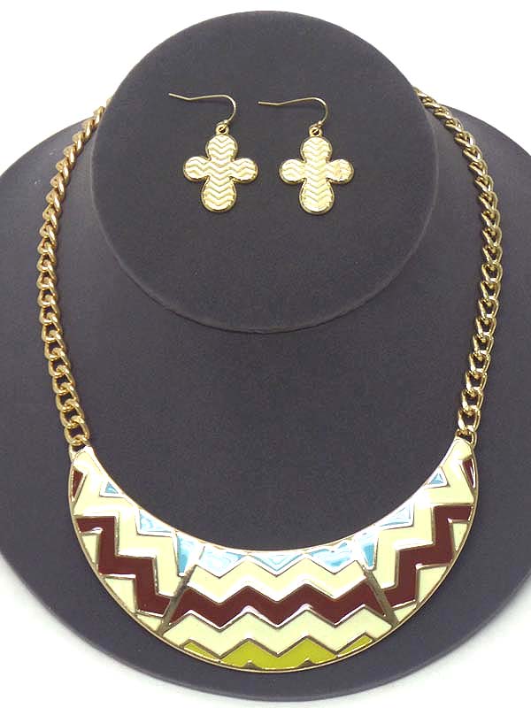 EPOXY CHEVRON METAL CRESCENT HALF CHOCKER NECKLACE EARRING SET