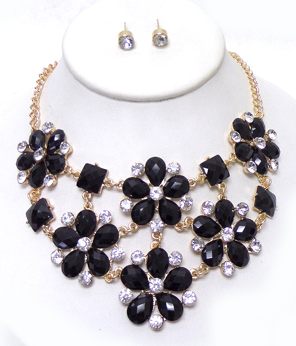 Multi crystal flower link bib necklace set