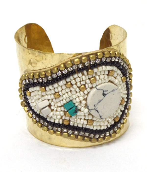 Handmade stone and multi seedbeads cuff bracelet - brass