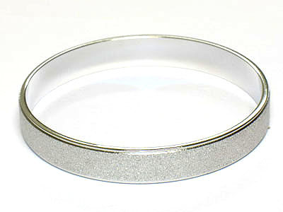 Metallic gllitering sandpaper face bangle