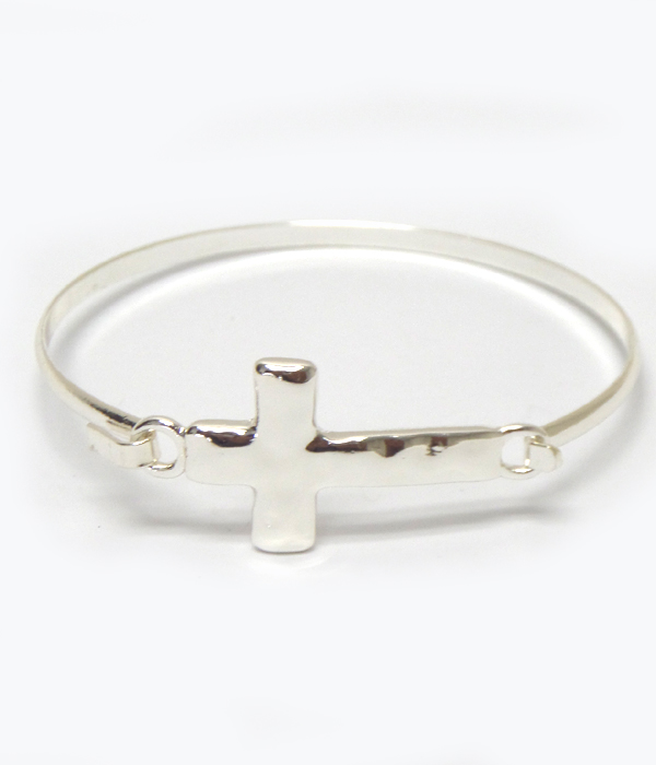 Hammered textured cross metal push bangle bracelet