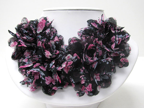 Rich fabric flower around necklace earring set