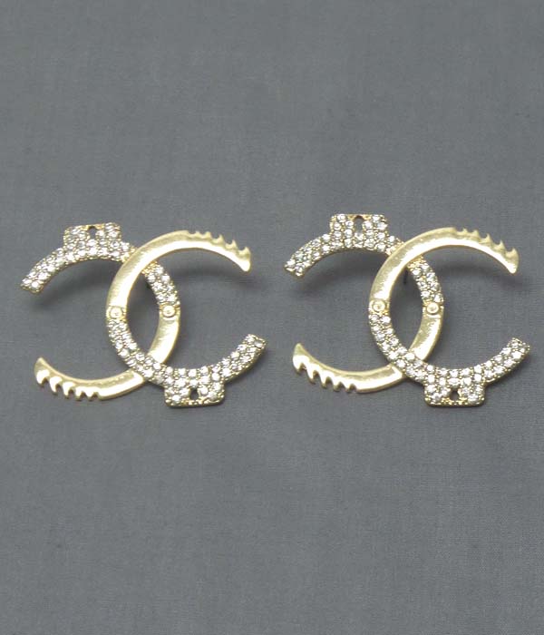 Crystal handcuff stud earring