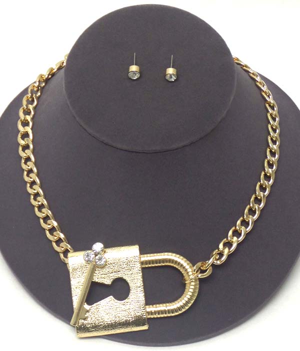 Crystal key and lock pendant necklace earring set
