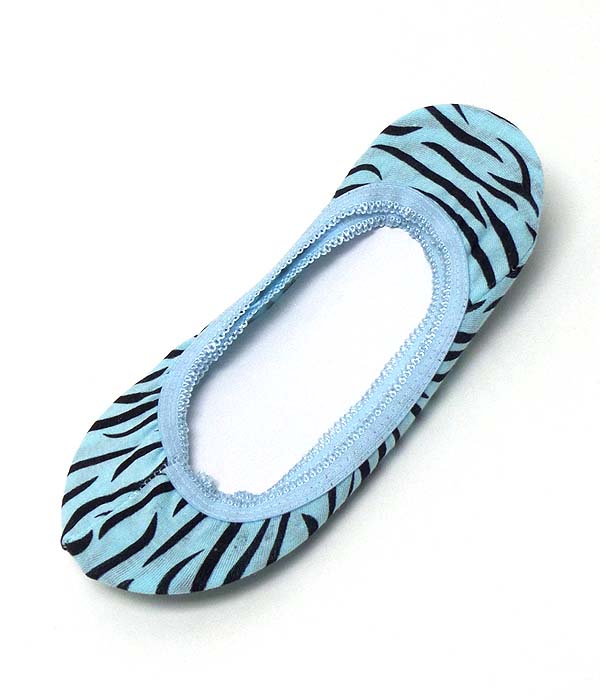 Animal print in door no show socks