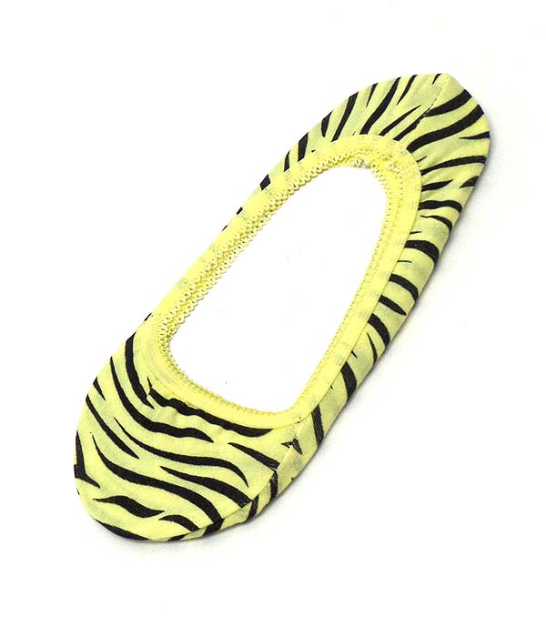 Animal print in door no show socks