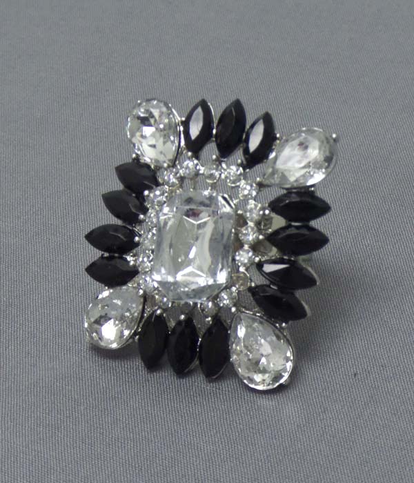 Crystal and acrylic stone mix adjustable ring