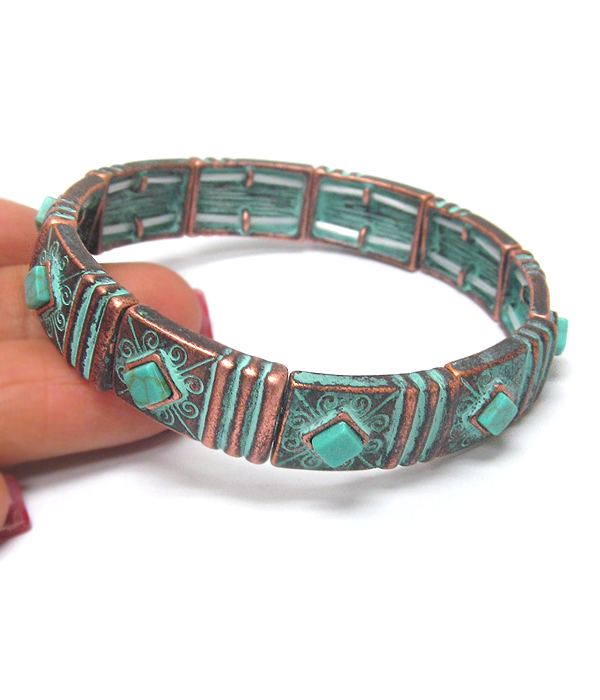 Burnish copper and patina stretch bracelet