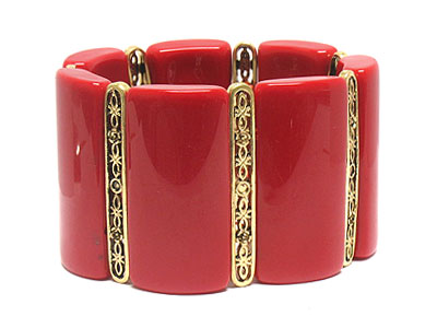 Large acryl and metal link stretch bracelet 