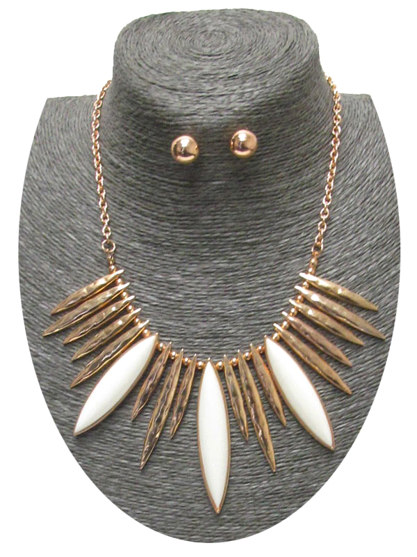 Multi metal bar necklace set