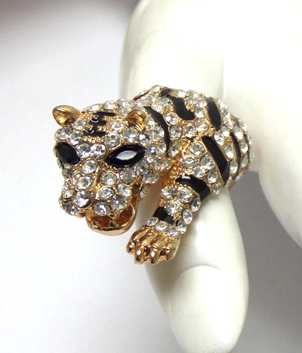 Crystal and epoxy tiger stretch ring