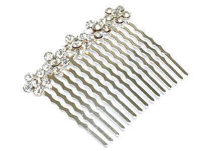 Crystal flower shape hair pin