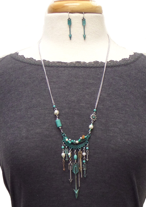 Western style multi turquoise and arrow drop necklace set