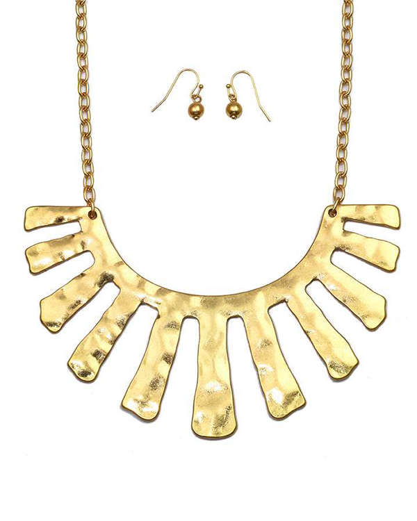 HAMMERED CASCADE NECKLACE SET