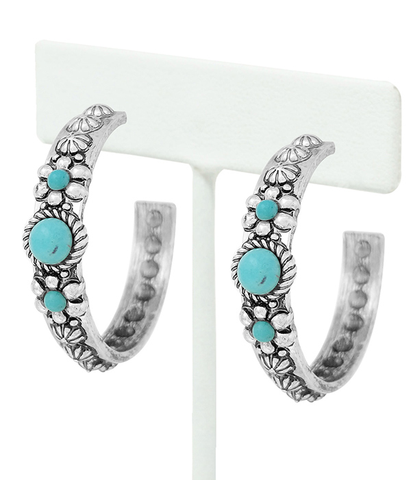 WESTERN THEME TURQUOISE CENTER HOOP EARRING - CONCHO