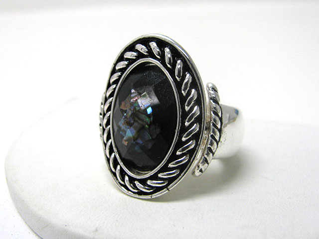 Glass stone textured metal stretch ring