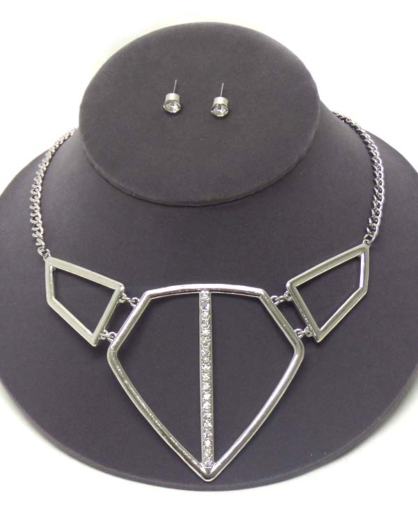 CRYSTAL CENTER METAL DIAMOND SHAPE PENDANT NECKLACE EARRING SET