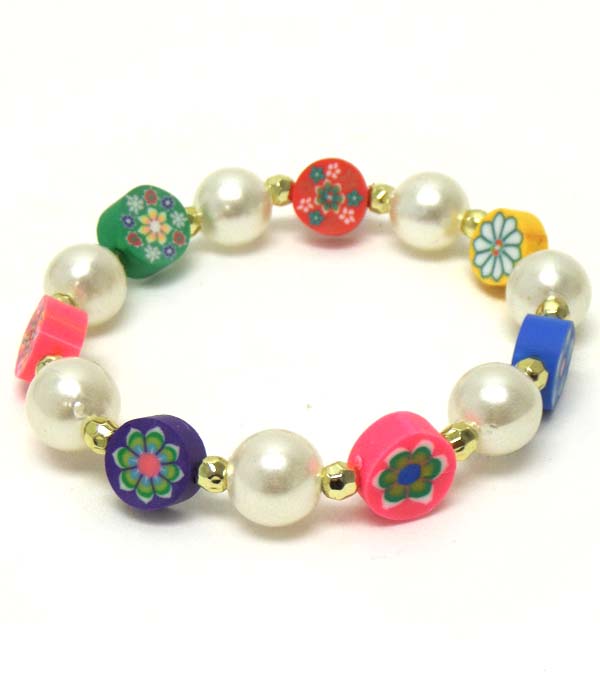 Flower theme candy bead stretch bracelet