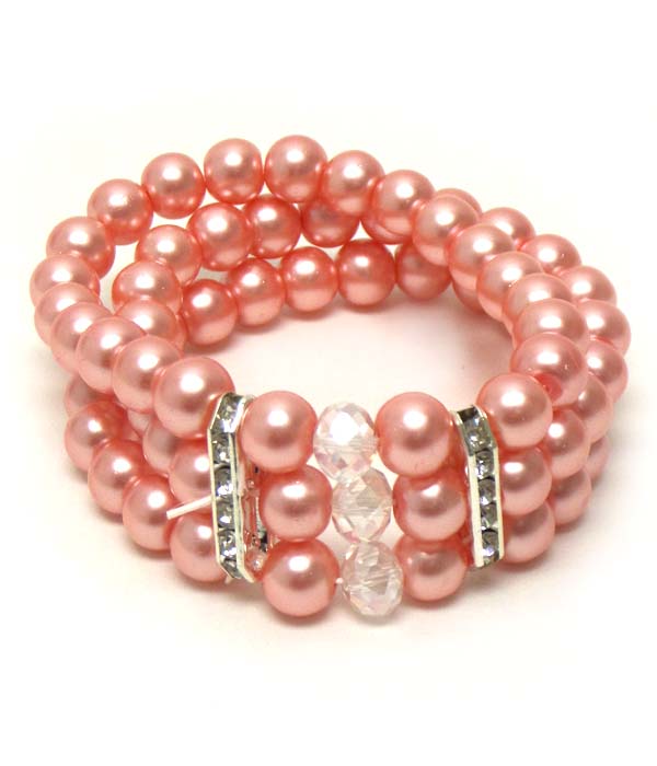 Crystal and triple layer stretch pearl bracelet