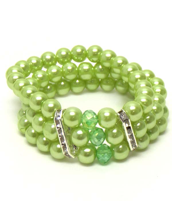 Crystal and triple layer stretch pearl bracelet