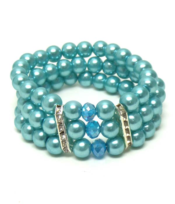 Crystal and triple layer stretch pearl bracelet