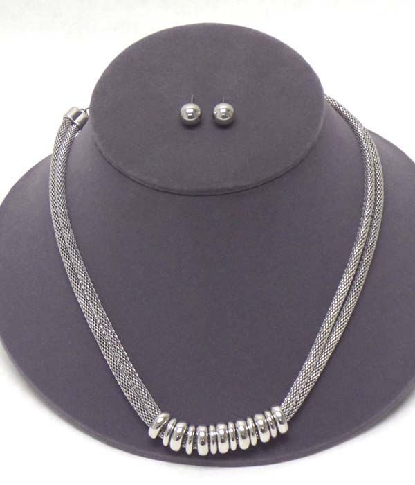 Multi metal oring and double snake chain necklace earring set