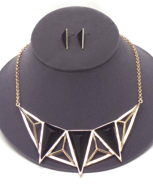 TRIPLE TRIANGULAR STONE AND METAL ART NECKLACE EARRING SET