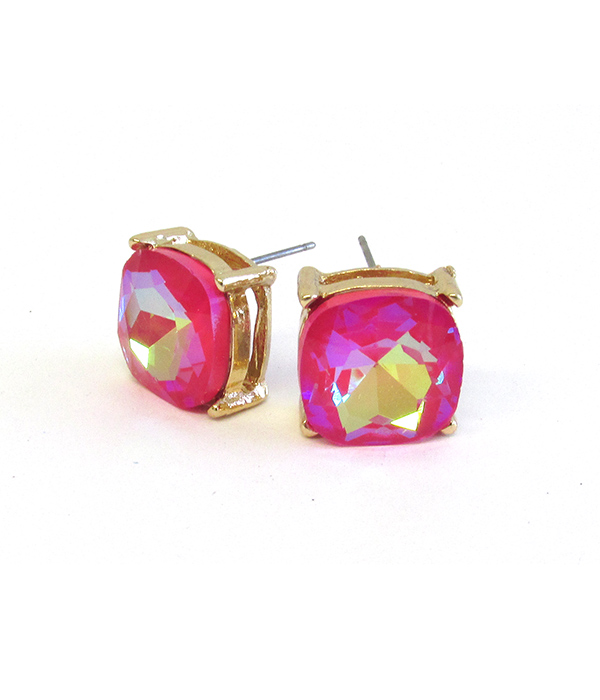 FACET STONE STUD EARRING