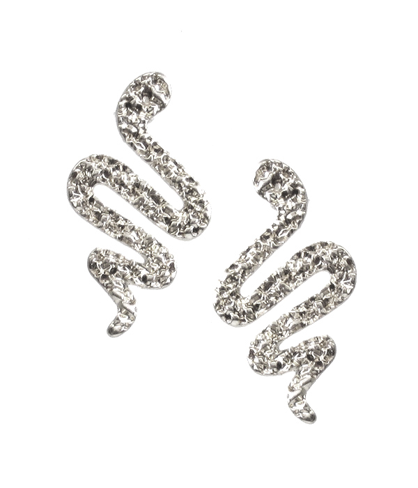Sand textured snake earring