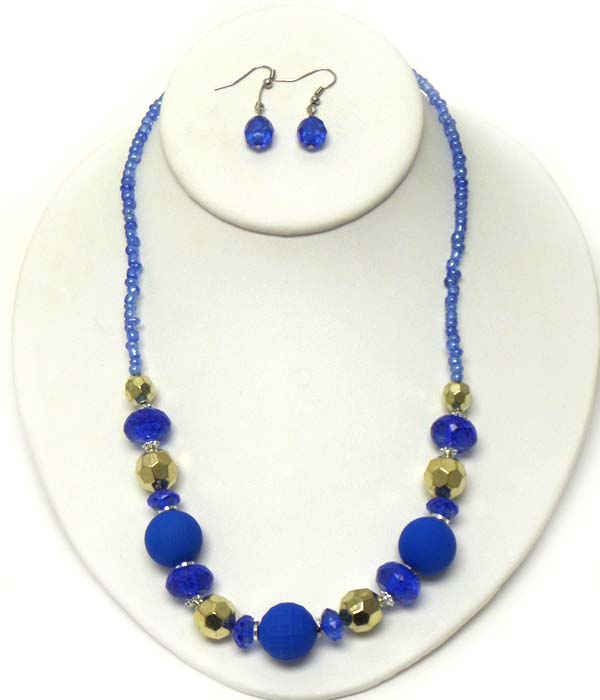 Rubber and acrylic ball and seed bead necklace earring set