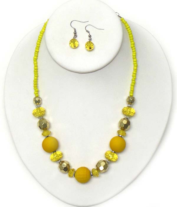 Rubber and acrylic ball and seed bead necklace earring set